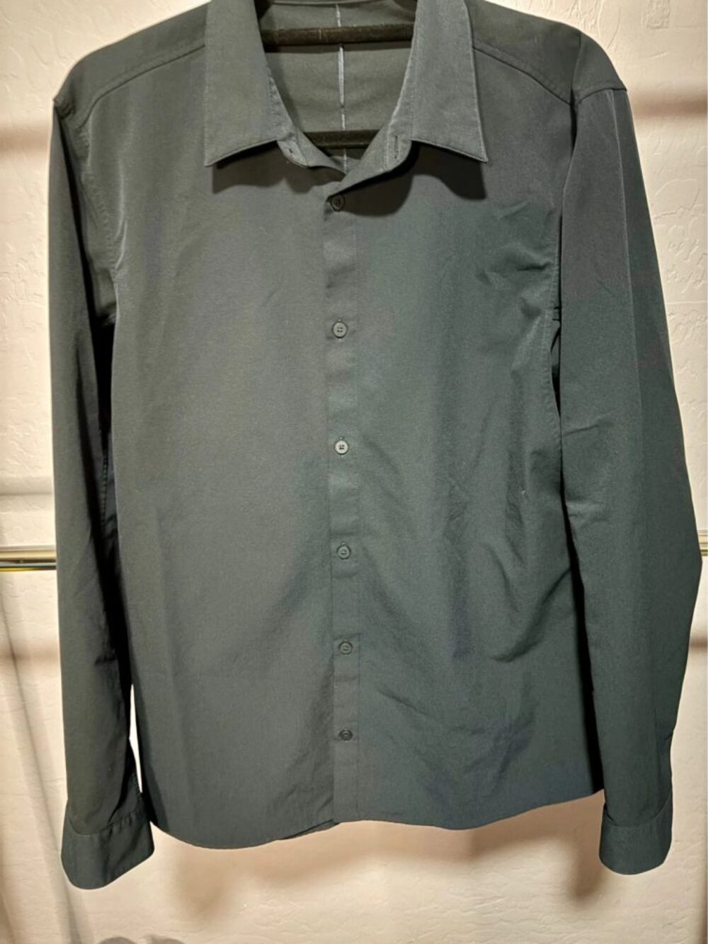 Lululemon dress shirt